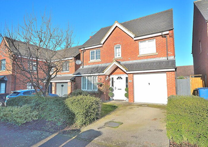 4 Bedroom Detached House For Sale In Woodlands, Grange Park, Northampton, NN4