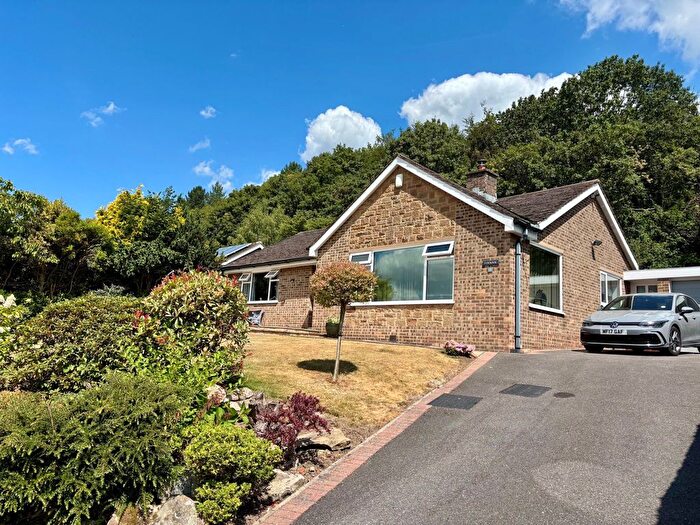 2 Bedroom Detached Bungalow For Sale In Hall Rise, Darley Dale, DE4