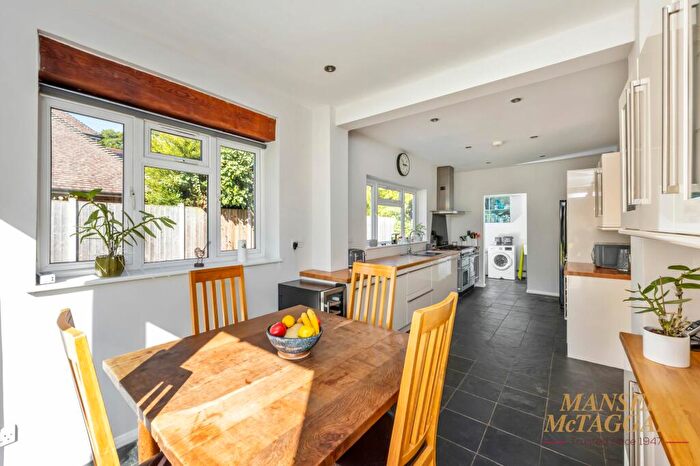 5 Bedroom Detached House For Sale In Durfold Wood, Plaistow, RH14