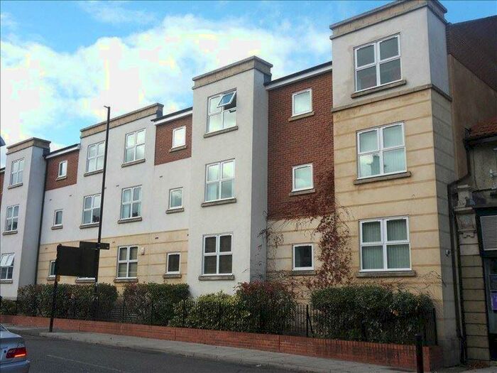 2 Bedroom Flat To Rent In Collingwood Mews, Lansdowne Place West, Gosforth, Newcastle Upon Tyne, Tyne And Wear, NE3