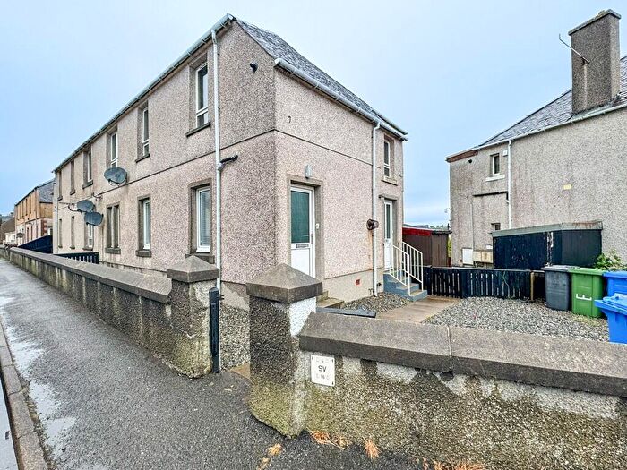 3 Bedroom Flat For Sale In Seaview Terrace, Stornoway, Isle Of Lewis, HS1