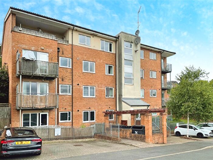 2 Bedroom Flat To Rent In St. Hughs Avenue, High Wycombe, HP13