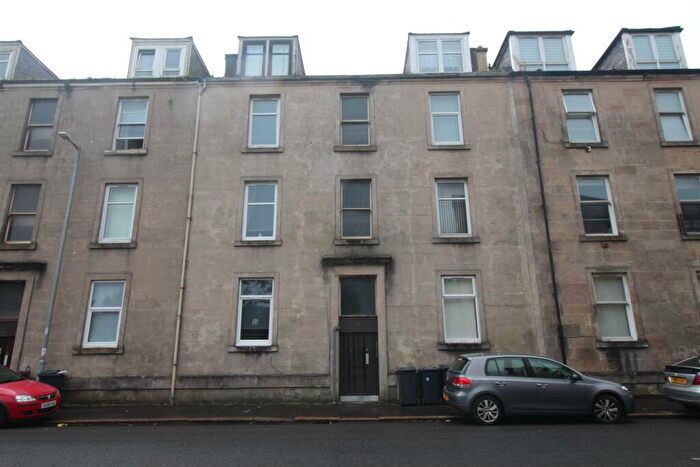 1 Bedroom Flat To Rent In Wellington Street, Greenock, PA15