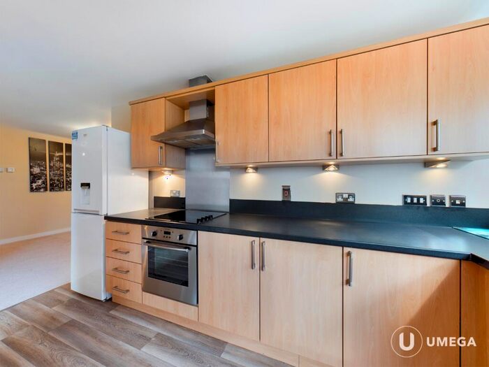 3 Bedroom Flat To Rent In Hawkhill Close, Lochend, Edinburgh, EH7