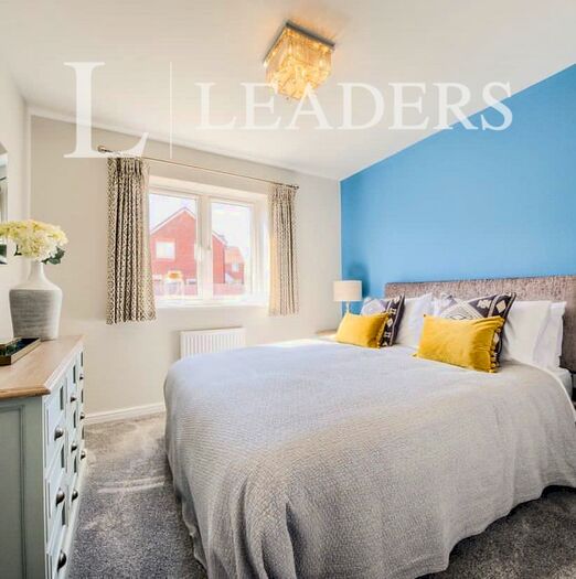 4 Bedroom Town House To Rent In The Waterway, Nuneaton, CV10