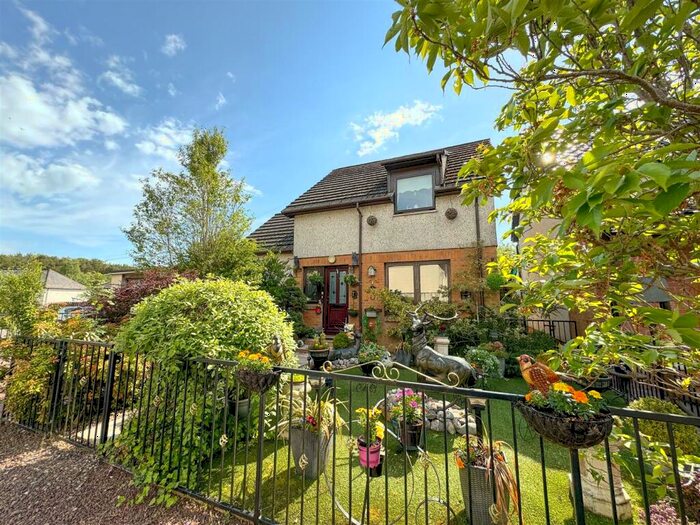 3 Bedroom Detached House For Sale In Balmoral Court, Carstairs Junction, ML11