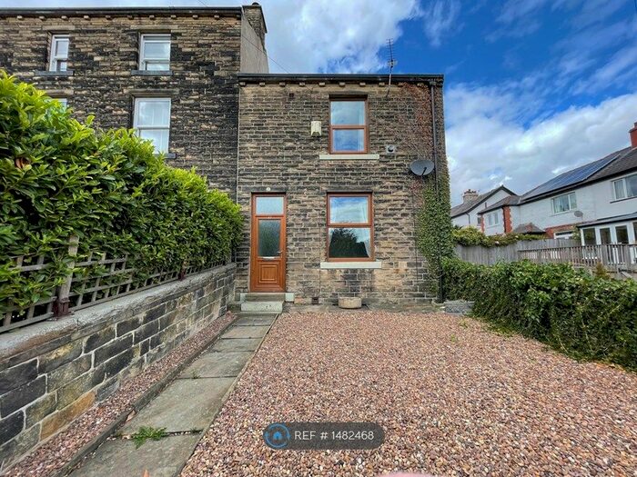 2 Bedroom End Of Terrace House To Rent In Northgate, Shipley, BD17