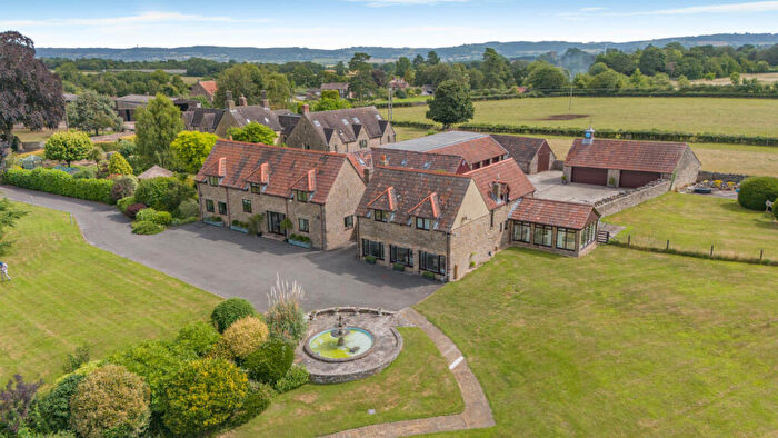 6 Bedroom Country House For Sale In West End, Wotton-under-edge, GL12
