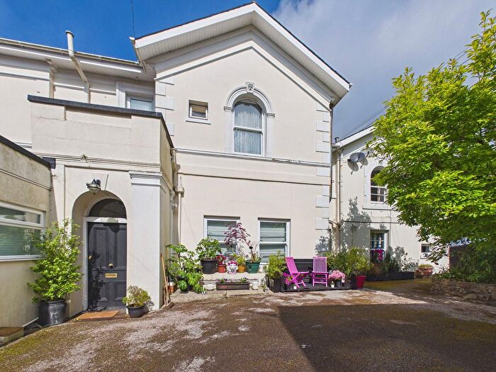 2 Bedroom Flat For Sale In Villa Paradiso, Higher Warberry Road, Torquay, TQ1