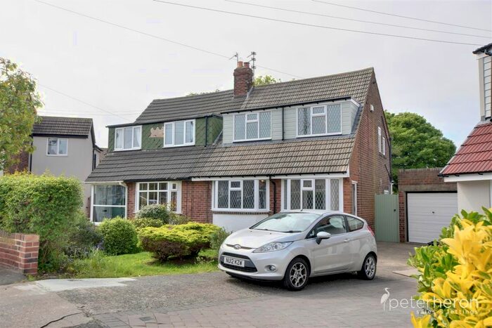 3 Bedroom Semi Detached House To Rent In Wheatall Drive, Whitburn, Sunderland, SR6