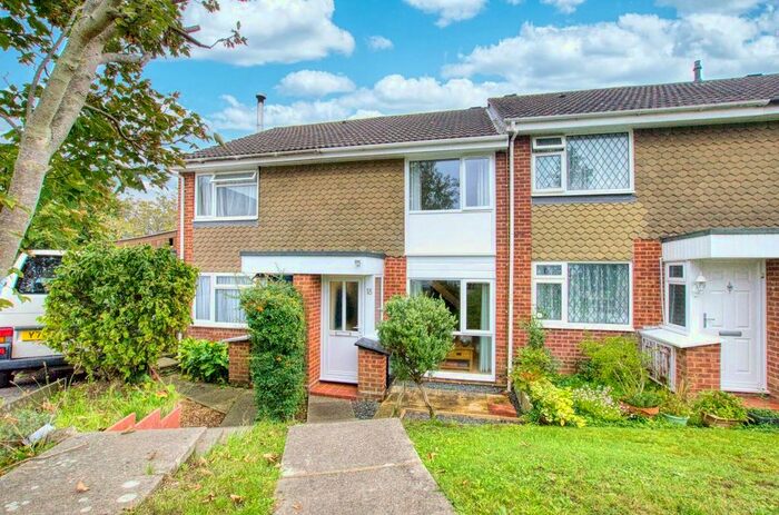 2 Bedroom End Of Terrace House To Rent In Paxton Close, Hedge End, Southampton, SO30