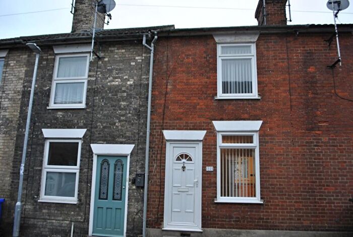 2 Bedroom Terraced House To Rent In Peckham Street, Bury St Edmunds, IP33