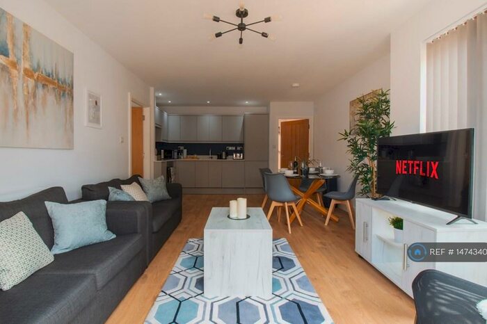 1 Bedroom Flat To Rent In St Marks House, Chelmsford, CM1