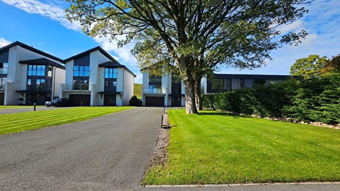 5 Bedroom Detached House For Sale In Chapel View, Turton. Bolton., BL7