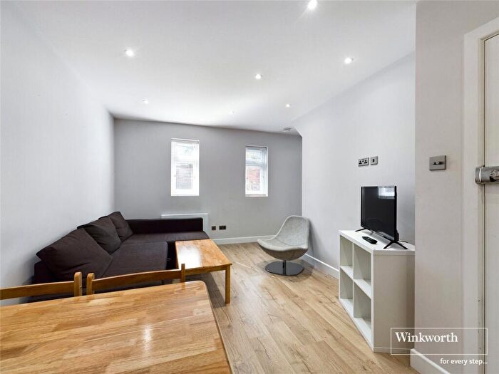 1 Bedroom Apartment For Sale In Carey Street, Reading, Berkshire, RG1