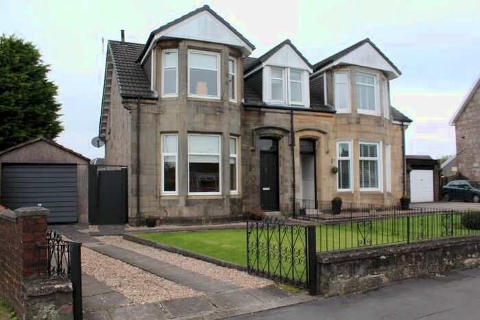 3 Bedroom Semi-Detached House To Rent In 5 Dumbuck Crescent, Dumbarton G82