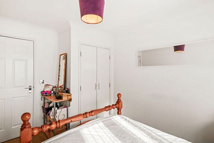 1 Bedroom Flat For Sale In Cerise Court, Drinkwater Road, Harrow, HA2