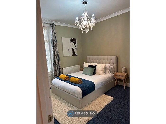 1 Bedroom Flat To Rent In Walmer, Deal, CT14