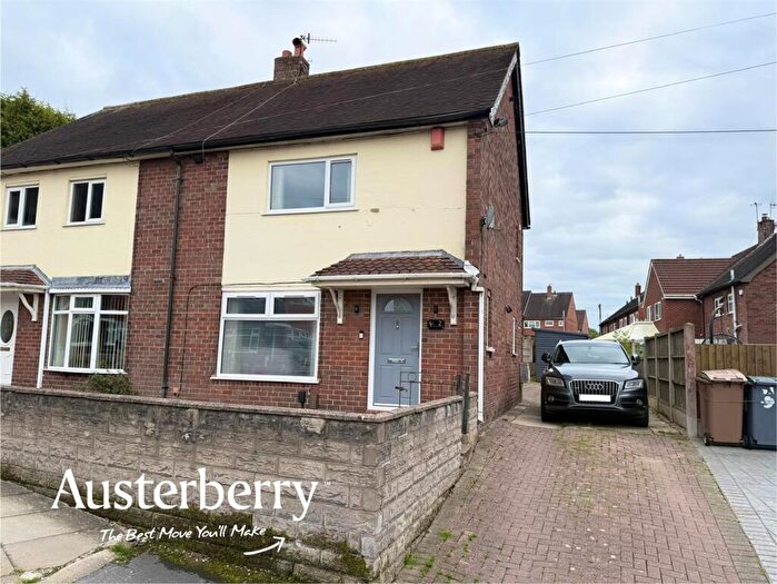 2 Bedroom Semi-Detached House For Sale In Youlton Place, Stoke-On-Trent, ST2