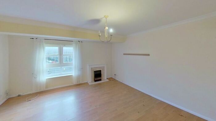 2 Bedroom Flat To Rent In Hopetoun Crescent, Edinburgh, EH7