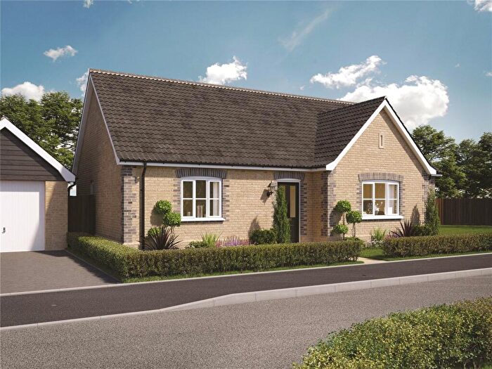 3 Bedroom Bungalow For Sale In London Road, Beccles, Suffolk, NR34