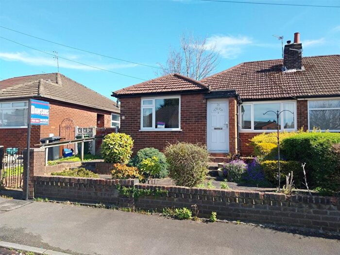 2 Bedroom Bungalow For Sale In Kelson Avenue, Ashton-Under-Lyne, OL7