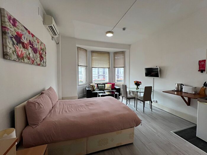 Studio To Rent In Cromwell Road, London, SW7