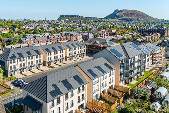 1 Bedroom Flat For Sale In "Blackford Apartment – Bed – First Floor" At Watertoun Road, Edinburgh, EH9