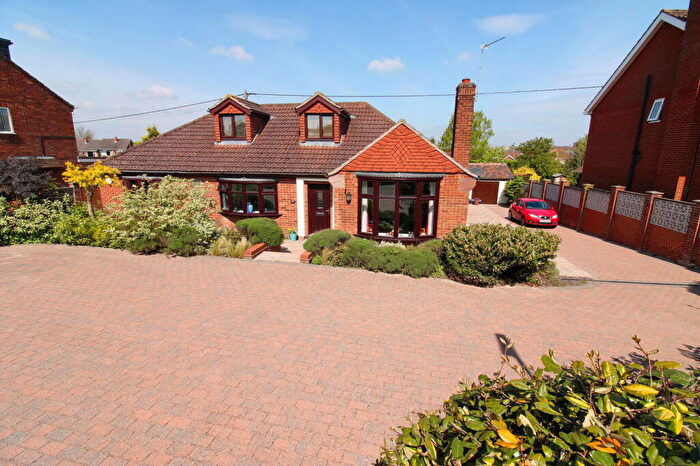 4 Bedroom Detached Bungalow For Sale In Kirton Road, Scotter, Gainsborough, DN21