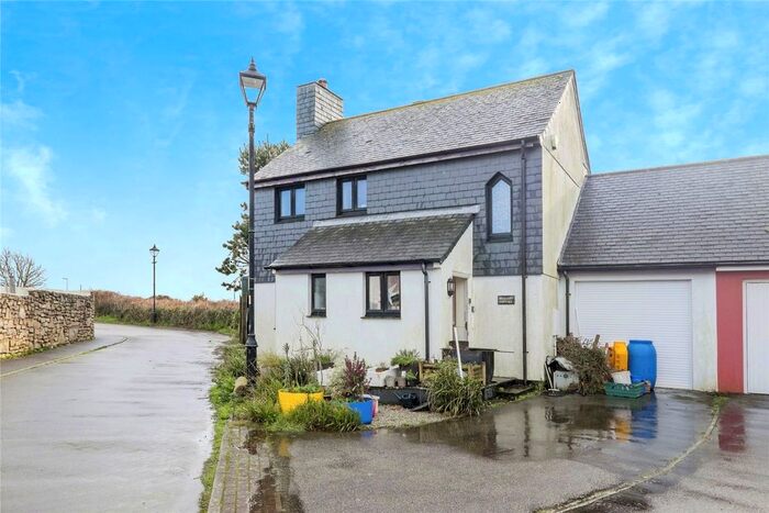 2 Bedroom Link Detached House For Sale In Lefra Orchard, St. Buryan, Penzance, Cornwall, TR19
