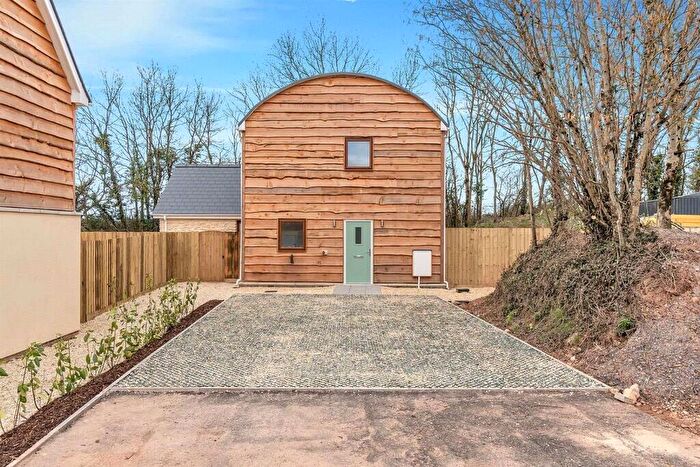 4 Bedroom Detached House To Rent In Weston Mews, Honiton, EX14