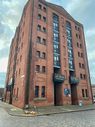 1 Bedroom Flat To Rent In Warehouse, Kingston Street, Hull, HU1