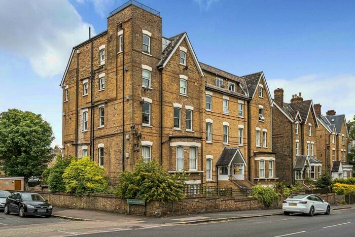 2 Bedroom Apartment To Rent In Park House, Crystal Palace Park Road, Sydenham, SE26