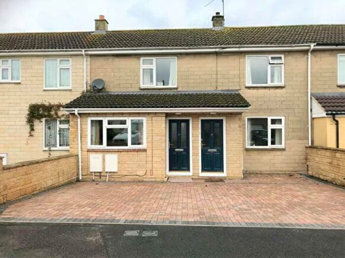 2 Bedroom Flat To Rent In Elm Hayes, Corsham, SN13