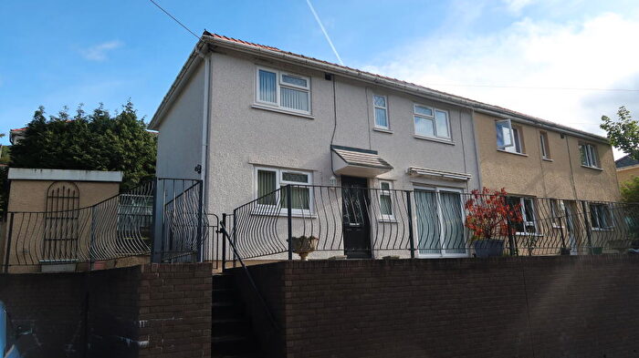 3 Bedroom Semi-Detached House For Sale In Morley Road, Abertillery, Blaenau Gwent, NP13
