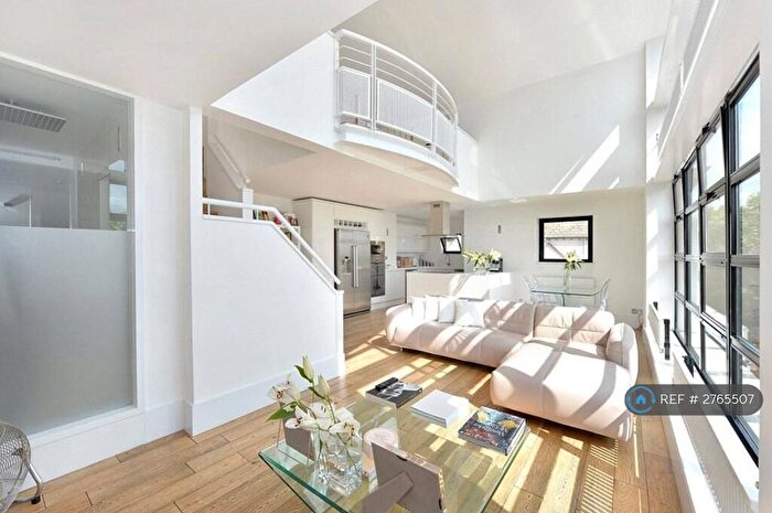 1 Bedroom Penthouse To Rent In Chart House, London, E14