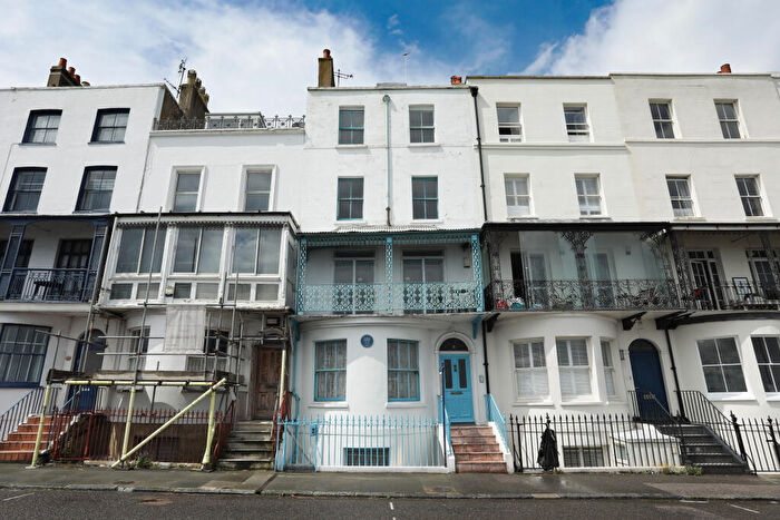 6 Bedroom Terraced House For Sale In Paragon, Ramsgate, CT11