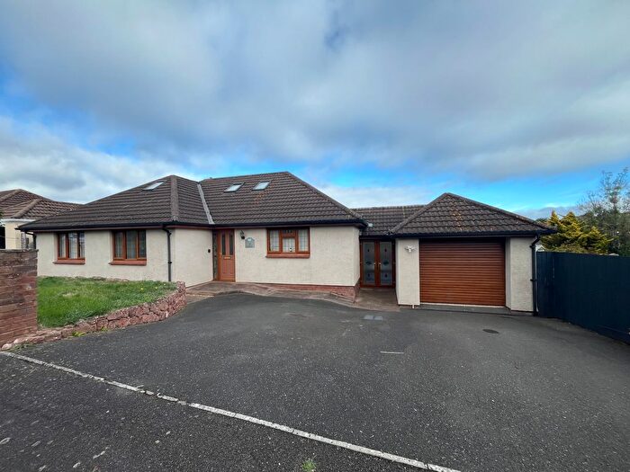 4 Bedroom Detached Bungalow To Rent In Southlands, Minehead, TA24