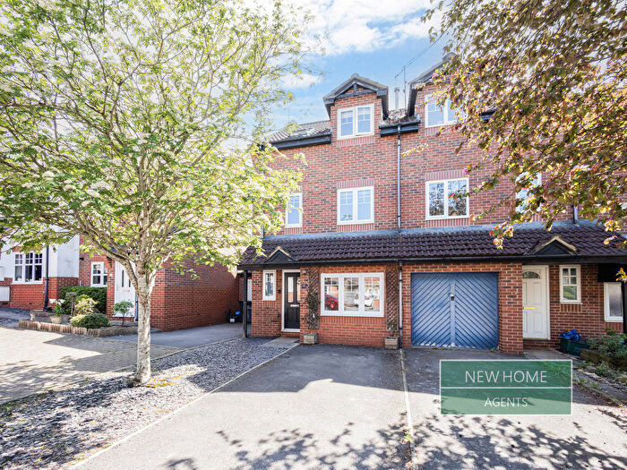 3 Bedroom End Of Terrace House For Sale In St. Annes Close, St. George, Bristol, BS5