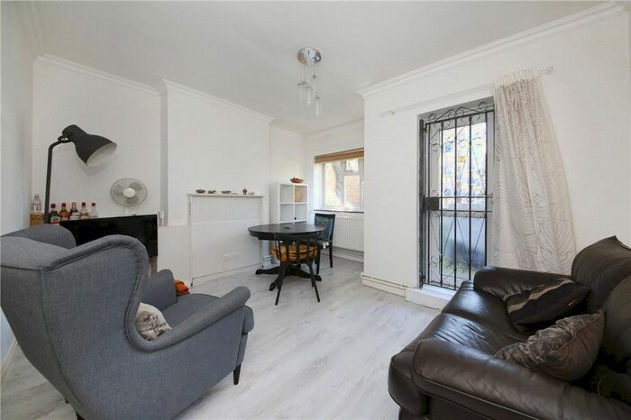 2 Bedroom Flat To Rent In Tullis House, Frampton Park Road, London, E9