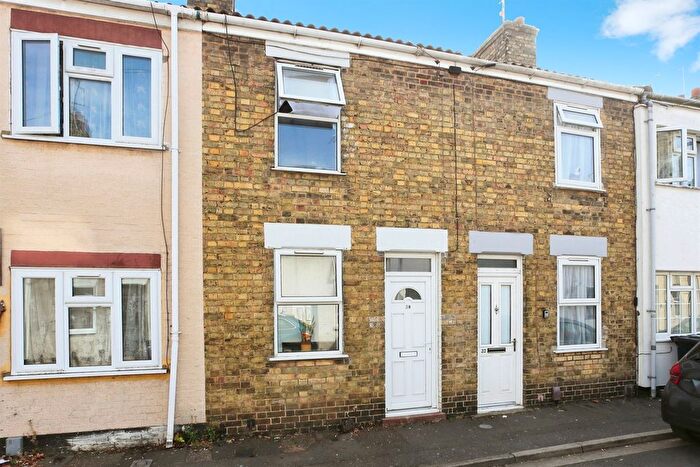 2 Bedroom Terraced House For Sale In Hankey Street, Peterborough, PE1