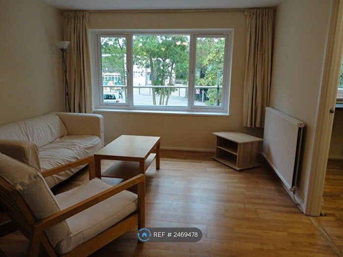 1 Bedroom Flat To Rent In Freethorpe Close, London, SE19