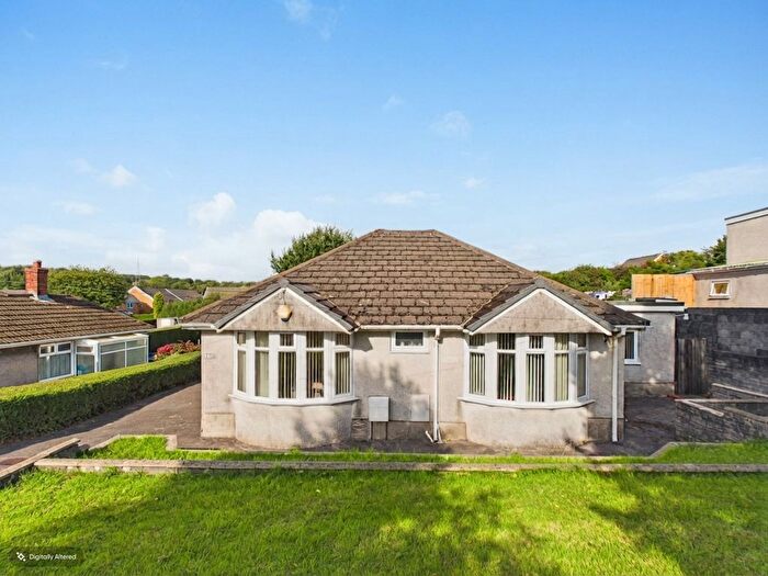 5 Bedroom Detached Bungalow For Sale In Carmarthen Road, Fforestfach, Swansea, SA5