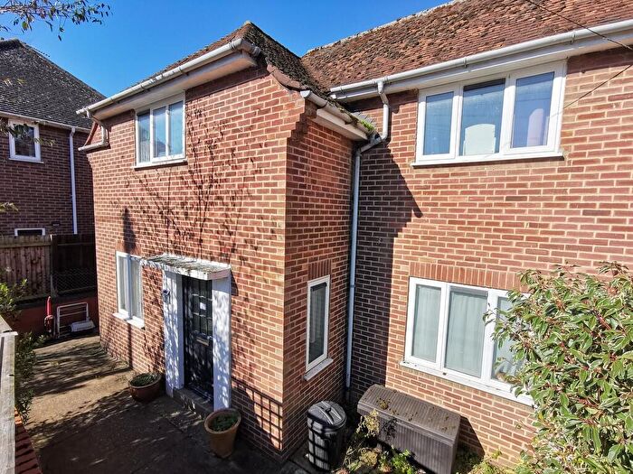 3 Bedroom Semi-Detached House For Sale In Throckmorton Road, Bungay, NR35
