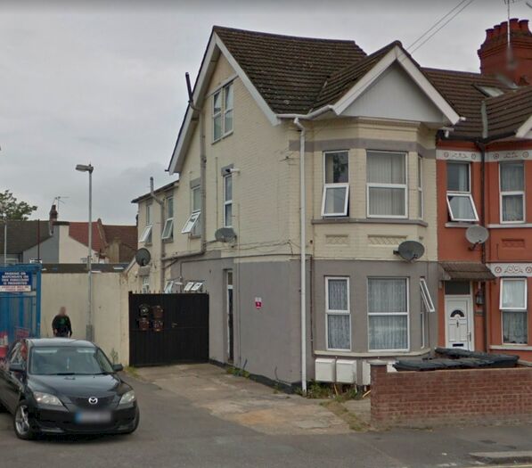 1 Bedroom Block Of Apartments To Rent In Kenilworth Road Luton, LU1