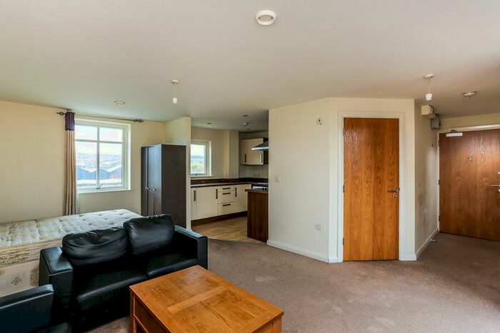 1 Bedroom Apartment To Rent In Cross Bedford Street, Sheffield, S6