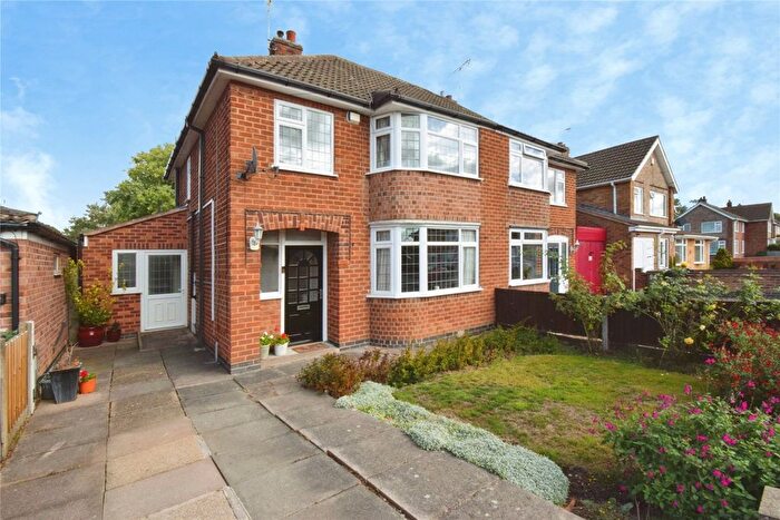4 Bedroom Semi-Detached House For Sale In Ruskington Drive, Wigston, Leicestershire, LE18