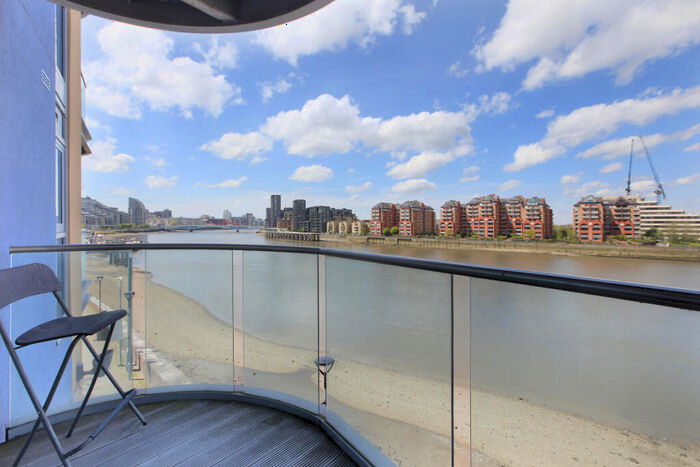 2 Bedroom Flat To Rent In Vicentia Court, Bridges Court Road, Battersea, London, SW11