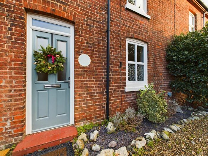 2 Bedroom Cottage For Sale In High Street, East Runton, Cromer, NR27