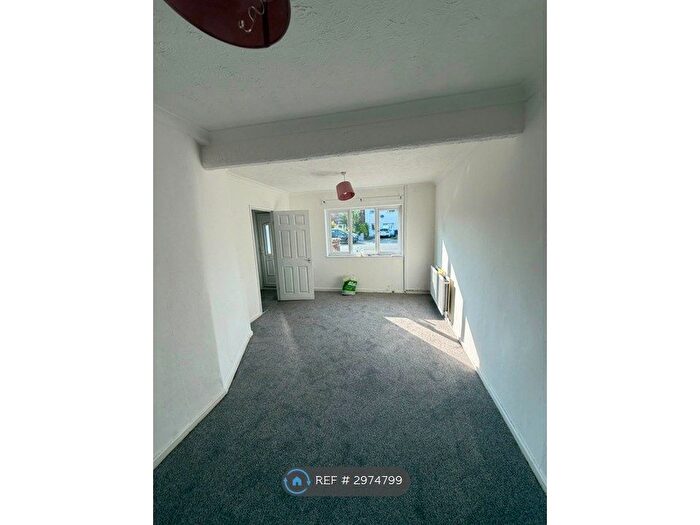 3 Bedroom Terraced House To Rent In Lilac Rd, Warrington, WA3